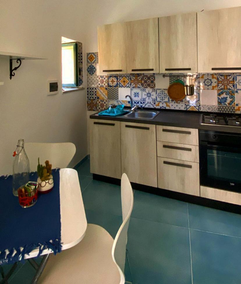 Casa Vacanza Le Tre Sorelle Виетри Экстерьер фото