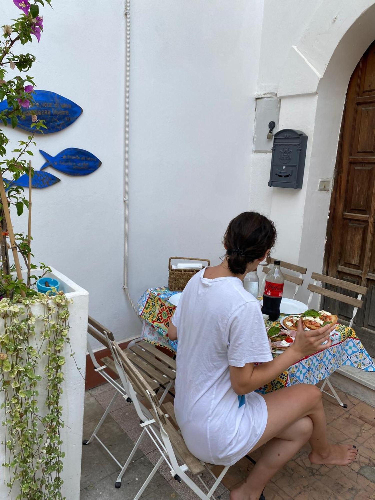 Casa Vacanza Le Tre Sorelle Виетри Экстерьер фото